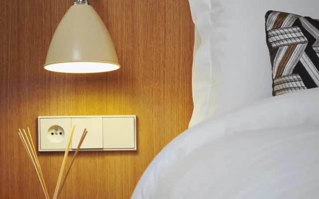 Отель 9Hotel Republique