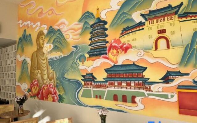 Passerby Youth Hostel (Yingtianmen Mingtang Scenic Area)