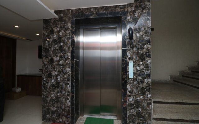 OYO 9999 Hotel Sea Heaven