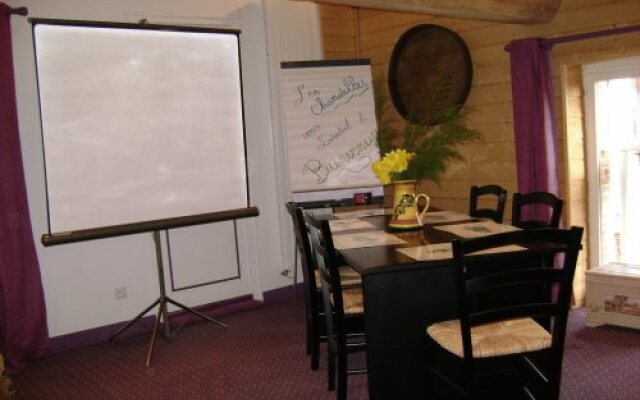 Les Chandelles Bed & Breakfast