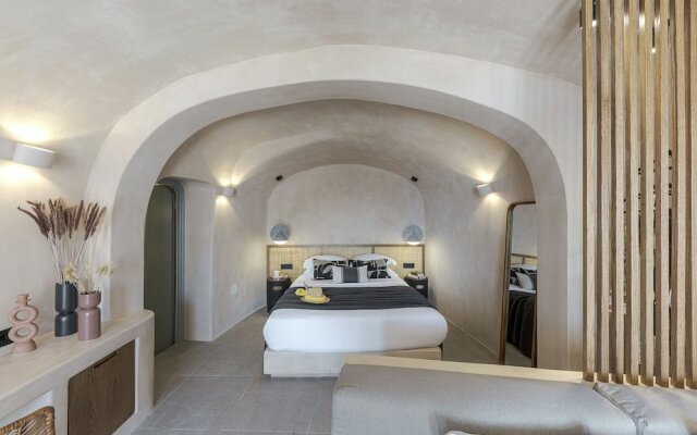 The Exotic Cave Suite
