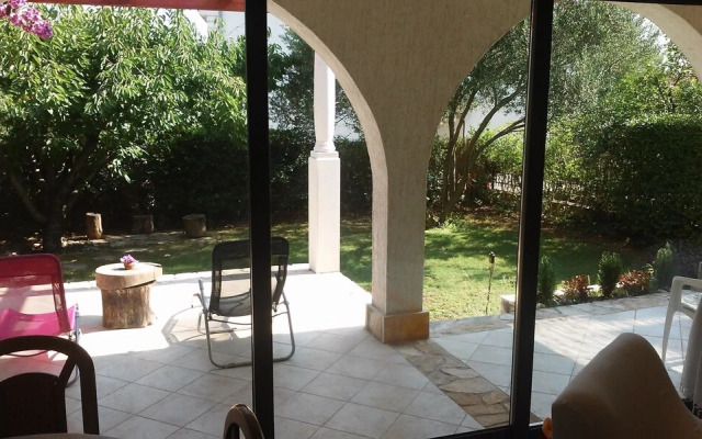 Filip - Comfortable - H