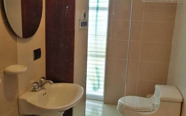 Hotel Torre De Cristal