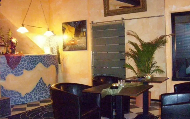 Fritzi's Art Hotel