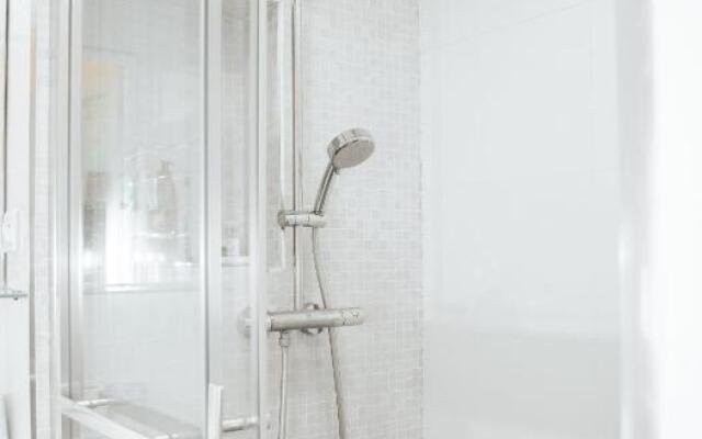 Super Studio cosy proche de CDG