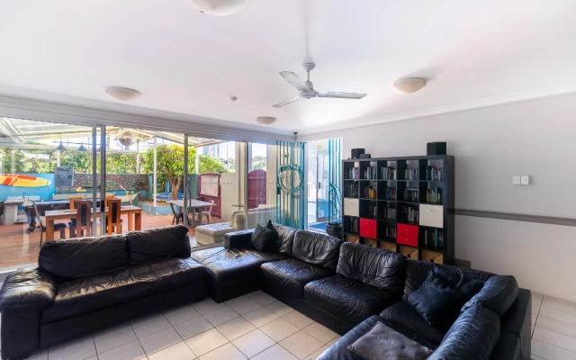 Aquarius Backpackers Gold Coast