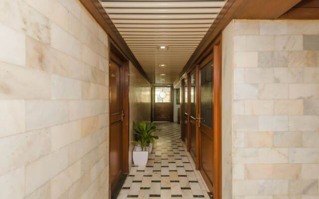 OYO 10248 Hotel Sahar International
