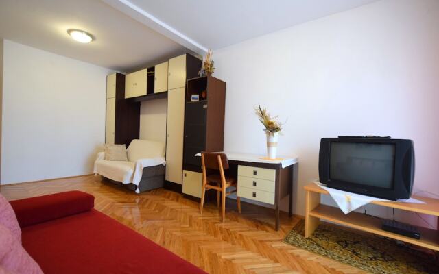 Apartment Mirjana