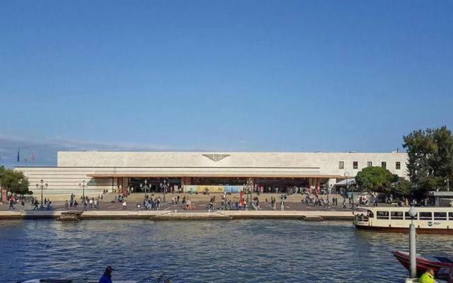 Apartment With 2 Bedrooms In Venezia, With Wifi