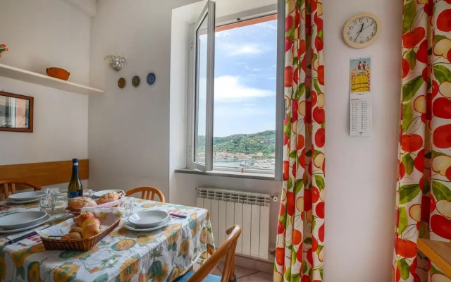 Beautiful Apartment in Portovenere With 2 Bedrooms