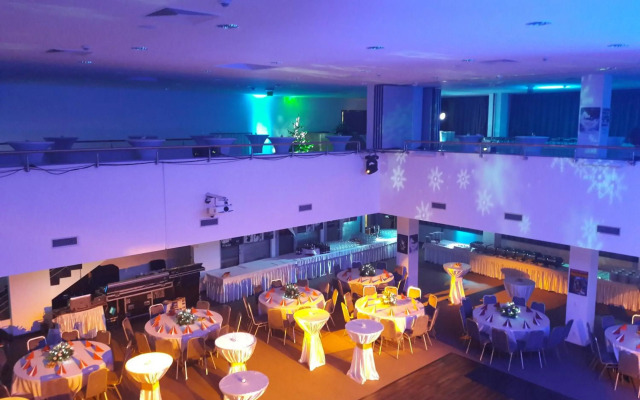 Hotel Saffron