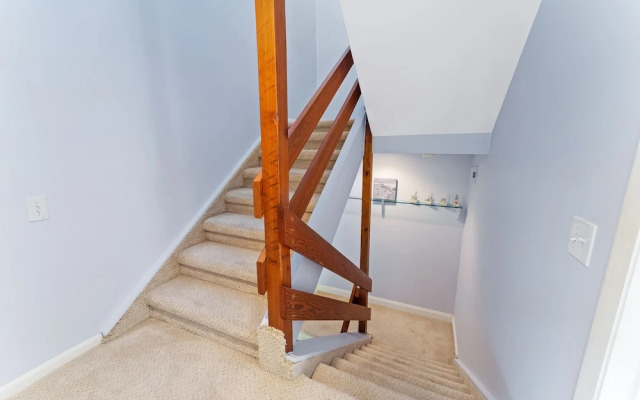 Coastal Surfside by Beachside Management