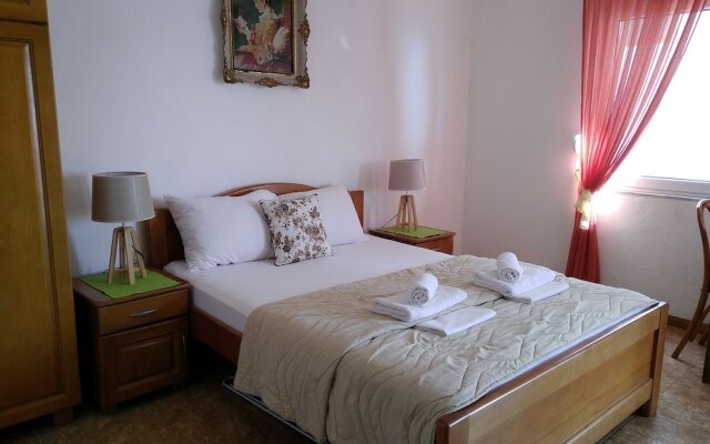 Majero Apartments