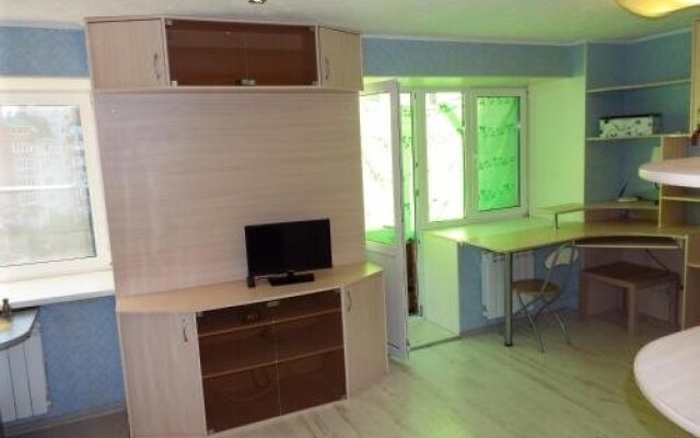 На Набережной