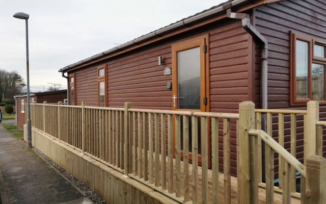 Captivatingly Stunning 2-bed Cabin in Bridlington