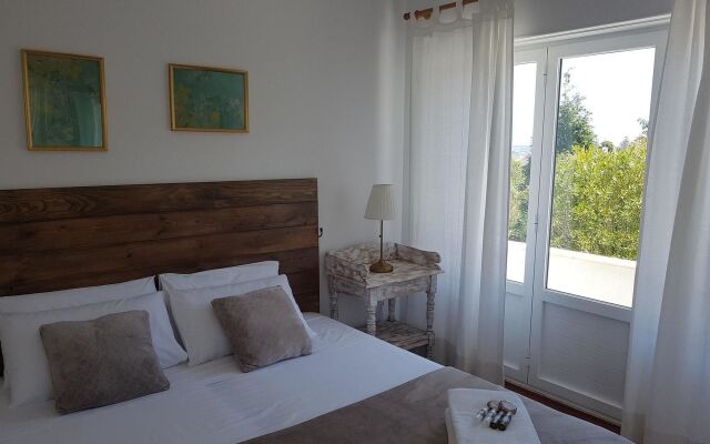 Apartment With 4 Bedrooms in Sintra, With Wonderful Mountain View, Poo