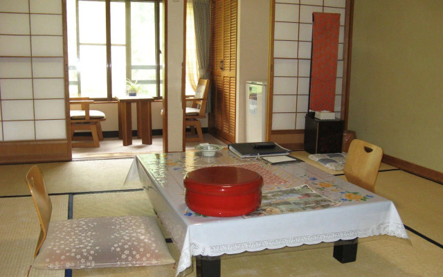 Suimeikan Karukaya Sanso