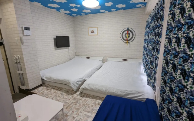 Koganeno-Mori Apartment