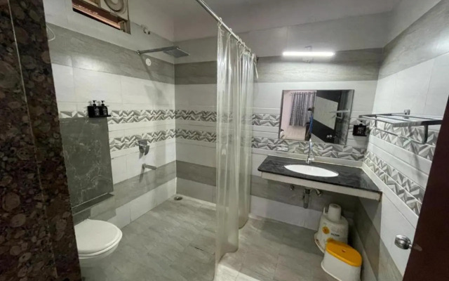 Hotel Gopi Palace