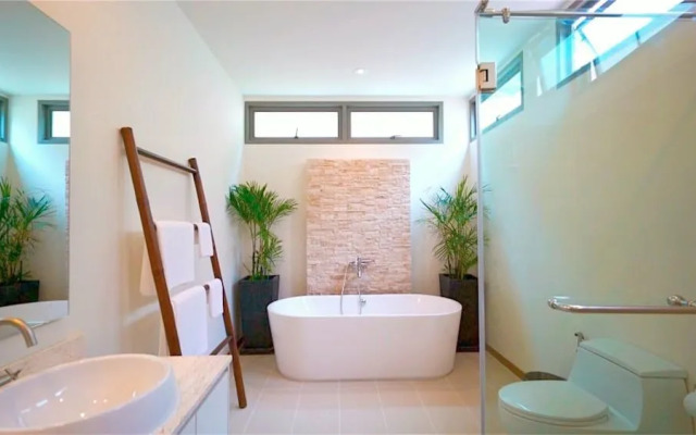 Rawai Ka Villa with Private Pool