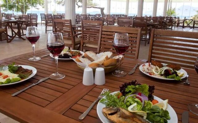 Club Pinara Beach