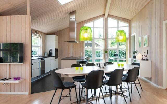 8 Person Holiday Home in Hemmet