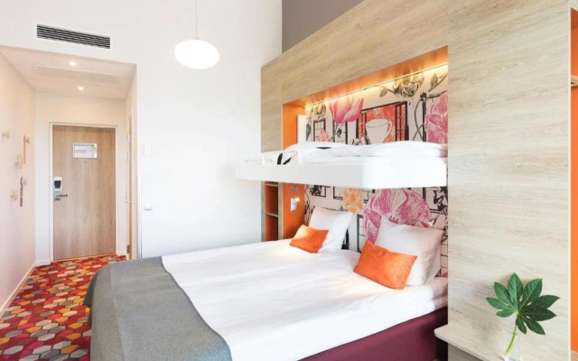 Motel L Älvsjö