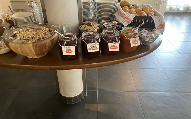 Garni - Hotel Am Burghuegel