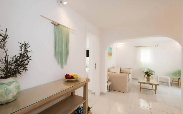 Charissi Hotel