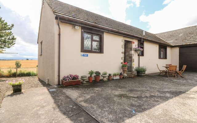 Courtyard Cottage