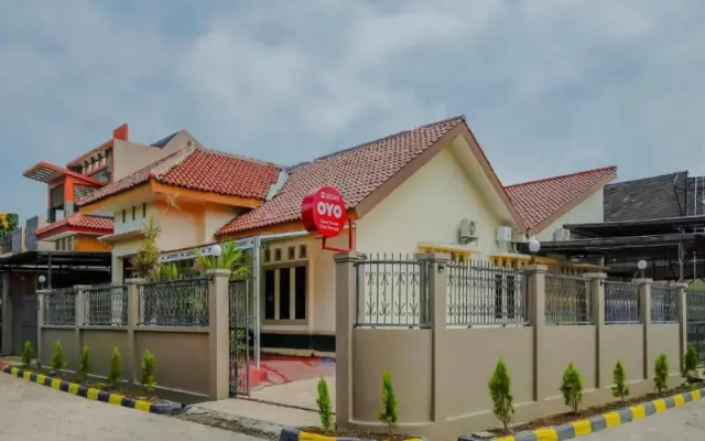 OYO 90346 Guest House Citra Pemuda