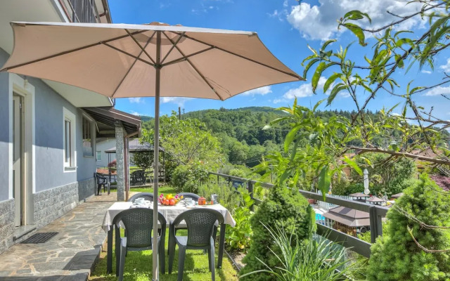 Zio Enry Garden Orta Lake