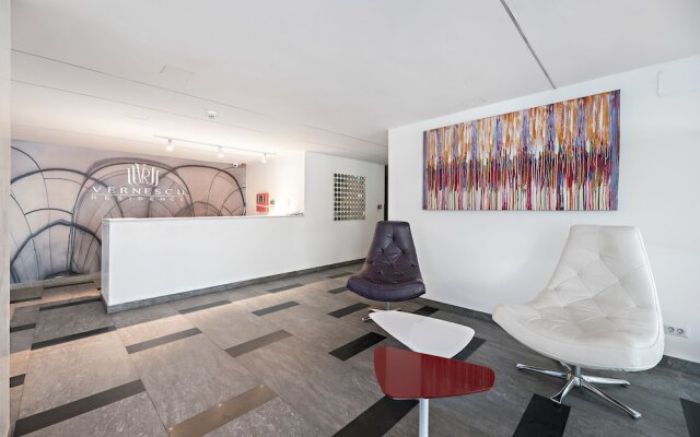 Vernescu Luxury Residence