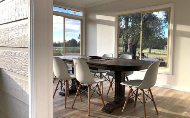 Madigan Wine Country Cottages