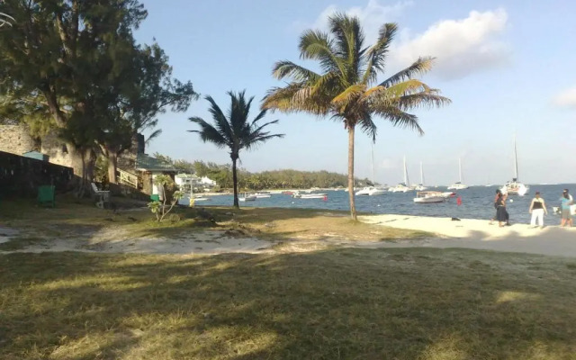 Paradisia Residence
