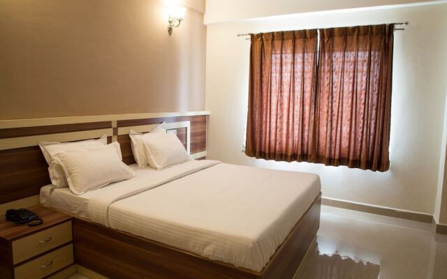 OYO 9248 Hotel Shrinidhi