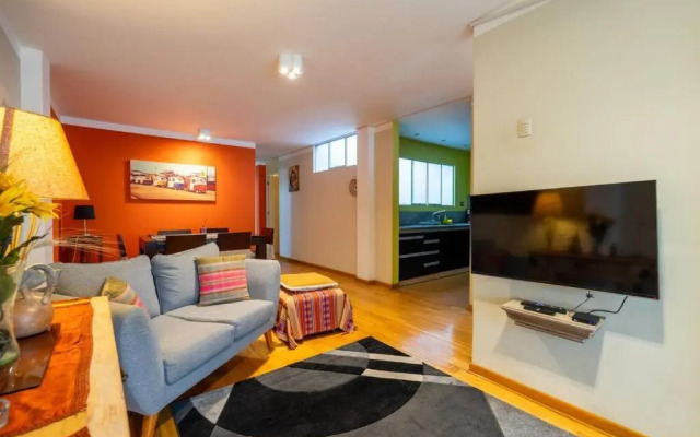 Balconcito Peruano& Ciudad real 302 & 2 bedroom