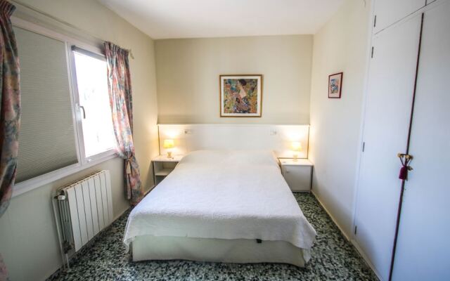 Maria - pretty holiday property with garden and private pool in Benissa