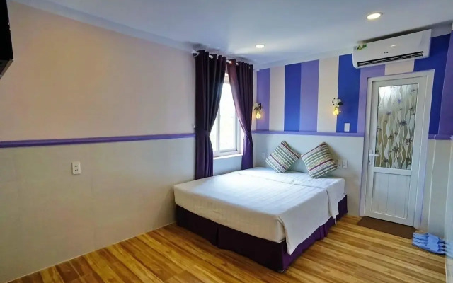 Q Song Chi Hotel