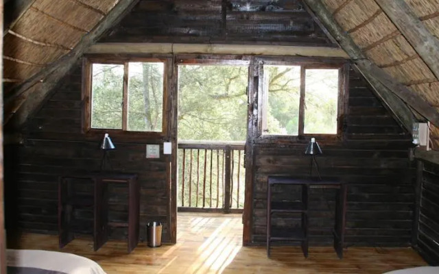 Round The Bend Lodge