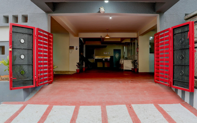 Oyo 90623 Elite Stays