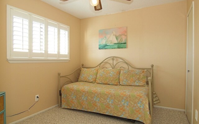 Cyndy s Beach House TS528