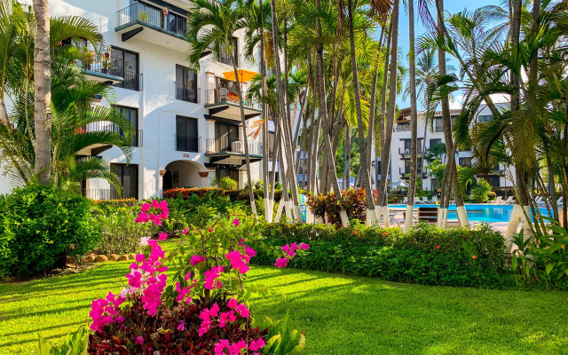 Puerto de Luna Pet Friendly & Family Suites Hotel