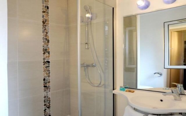 Welcomotel Coignières