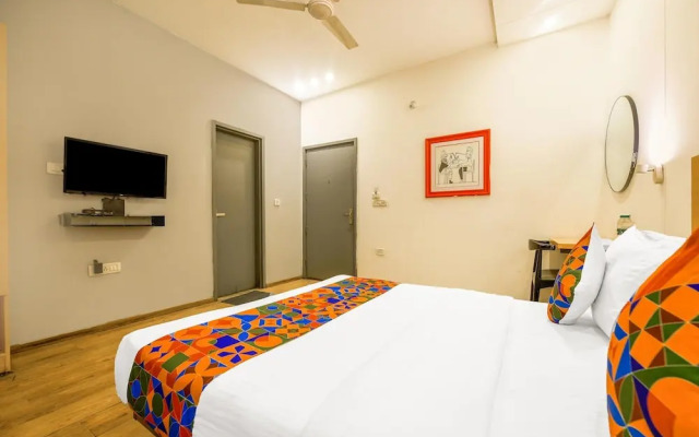 FabHotel Harsh Vihar