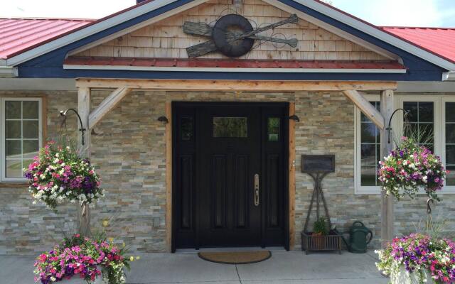 My Friends Inn Manitoulin