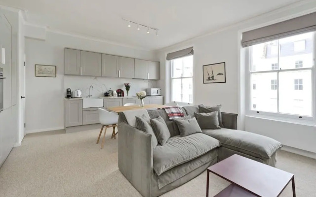 Large & Wonderful 1 Bed, Pimlico