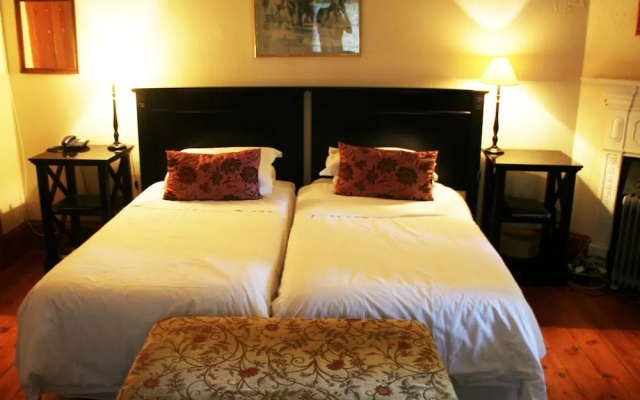 Leeuwenbosch Shearers Lodge