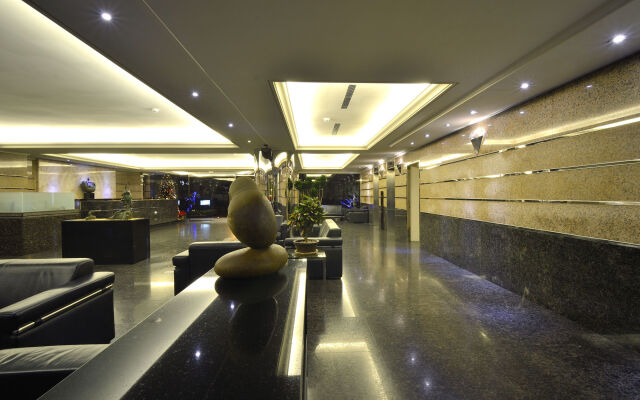 King's Paradise Hotel