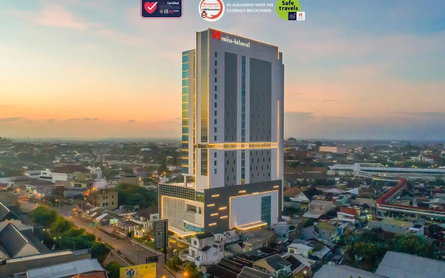 RedDoorz near Hartono Mall Solo